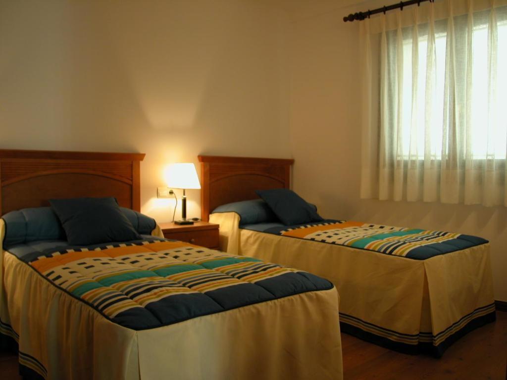Apartamentos Estop Sahun Cameră foto